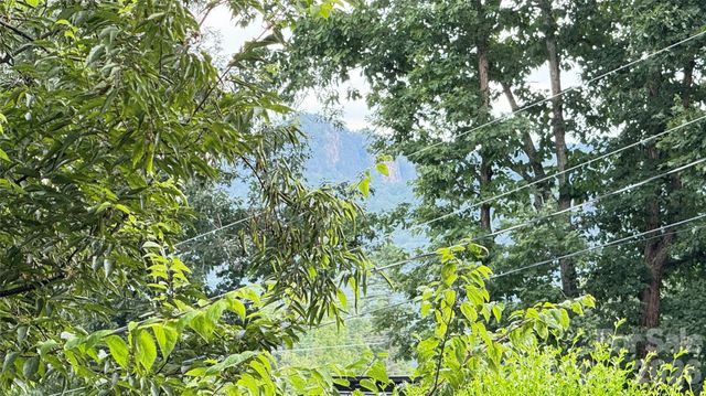 114 Rustic Hills Circle, Bessemer City, NC 28016