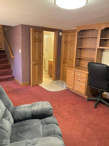 802 Maplewood Avenue, Anderson, IN 46012