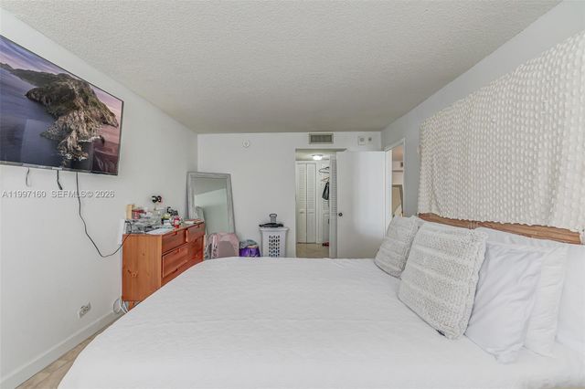 6039 Collins Ave 1607, Miami Beach, FL 33140