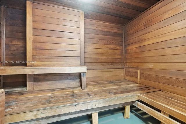 6039 Collins Ave 1607, Miami Beach, FL 33140