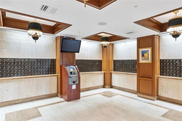 6039 Collins Ave 1607, Miami Beach, FL 33140