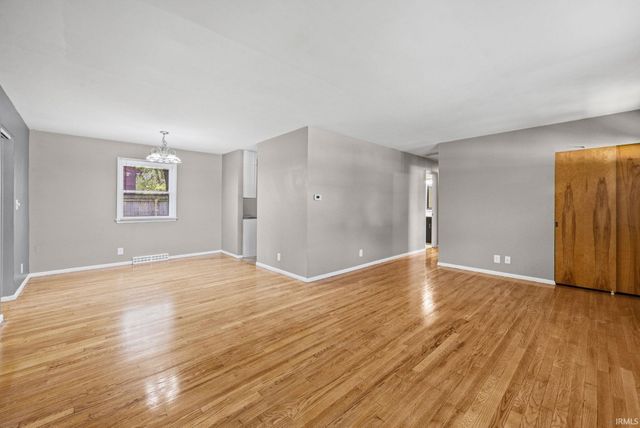 201 W Navajo Street, West Lafayette, IN 47906