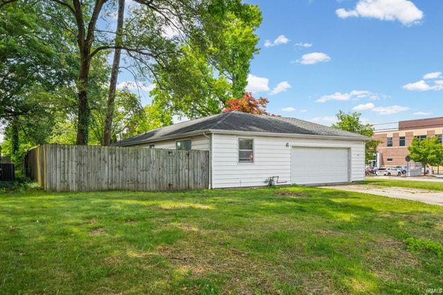 201 W Navajo Street, West Lafayette, IN 47906