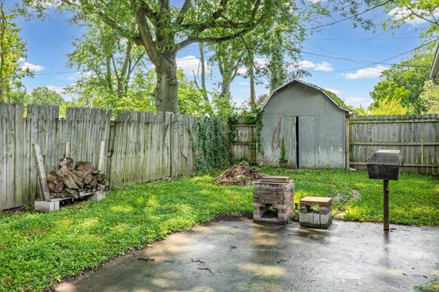 201 W Navajo Street, West Lafayette, IN 47906