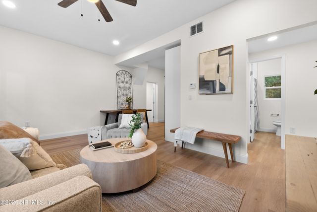 4766 IRVINGTON Avenue, Jacksonville, FL 32210