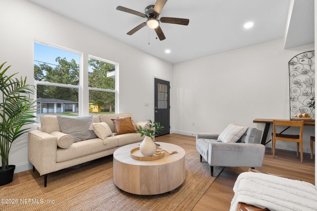 4766 IRVINGTON Avenue, Jacksonville, FL 32210