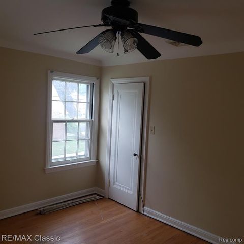 16215 and 16217 Greenview Avenue, Detroit, MI 48219
