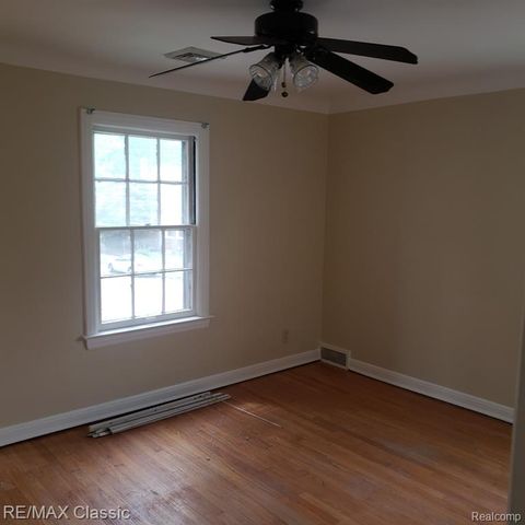16215 and 16217 Greenview Avenue, Detroit, MI 48219