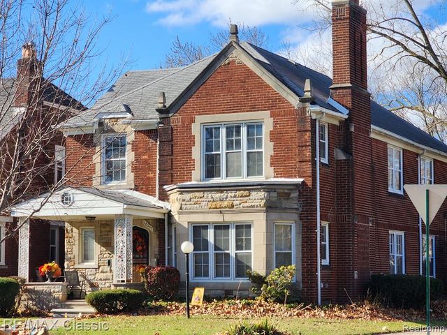 16215 and 16217 Greenview Avenue, Detroit, MI 48219