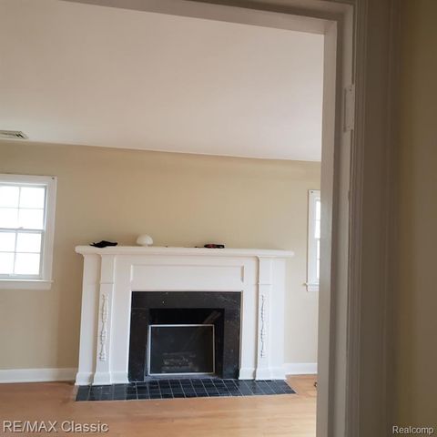 16215 and 16217 Greenview Avenue, Detroit, MI 48219