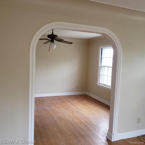16215 and 16217 Greenview Avenue, Detroit, MI 48219