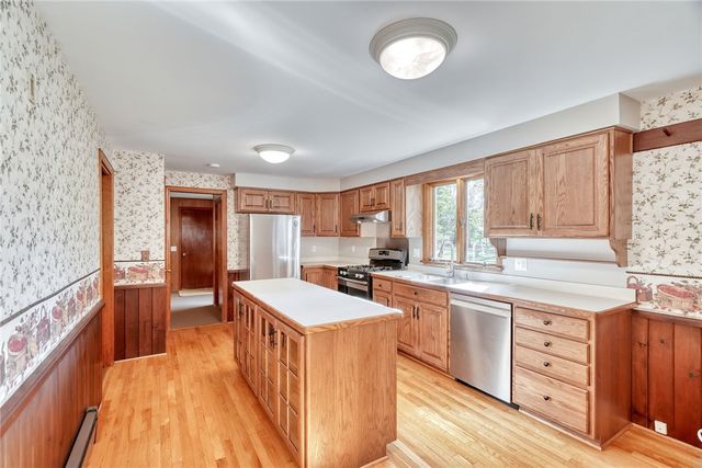 148 Wood Street, Webster, NY 14580