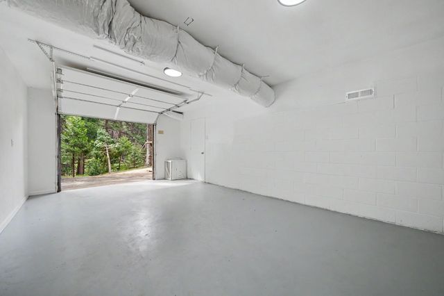 25865 Creekside Dr, Pioneer, CA 95666