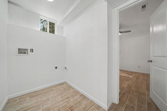 25865 Creekside Dr, Pioneer, CA 95666