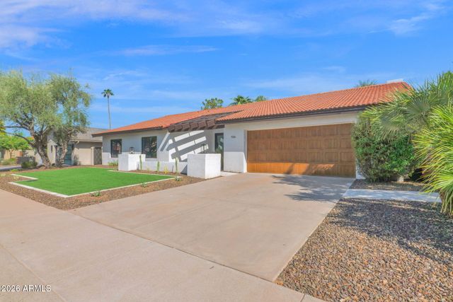 7506 E WOODSAGE Lane, Scottsdale, AZ 85258