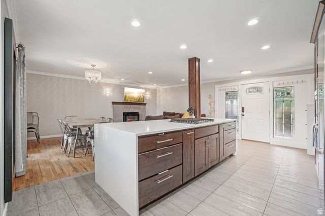 2451 E MURRAY HOLLADAY RD, Holladay, UT 84117