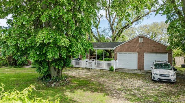 1632 Park Street, Atlantic Beach, NY 11509