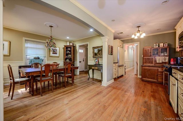 1632 Park Street, Atlantic Beach, NY 11509
