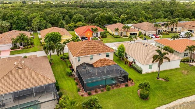 11117 Lakeland CIR, Fort Myers, FL 33913
