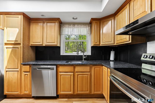 22 Old Sib Road, Ridgefield, CT 06877