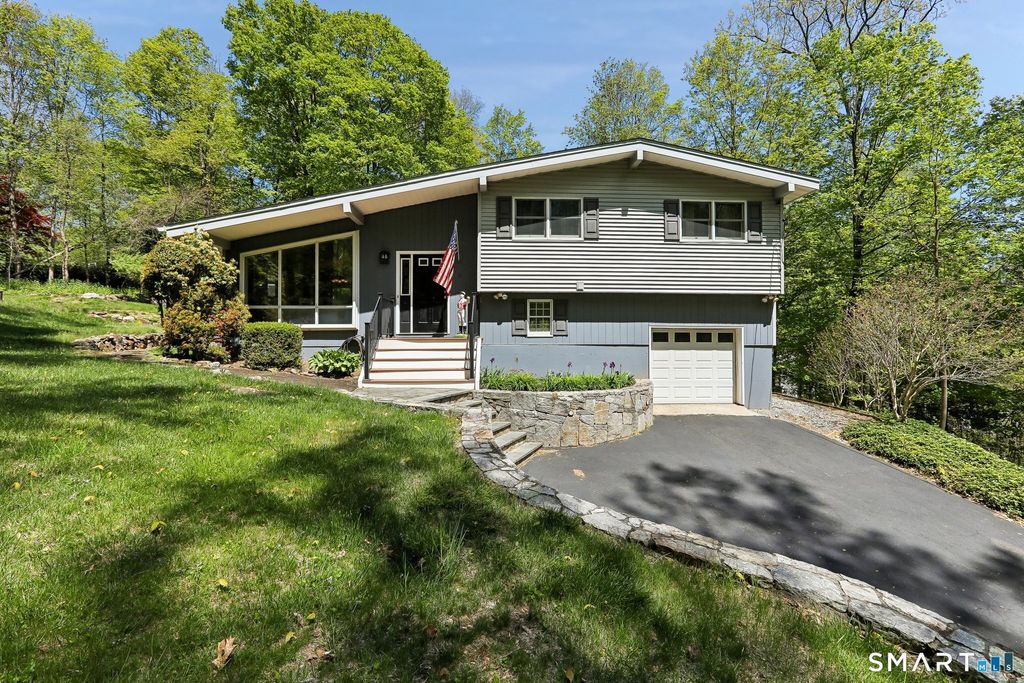 22 Old Sib Road, Ridgefield, CT 06877