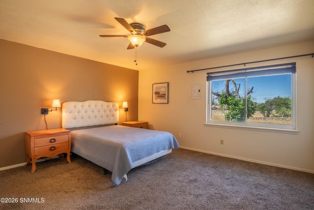 3909 N Lilac Drive, Las Cruces, NM 88005