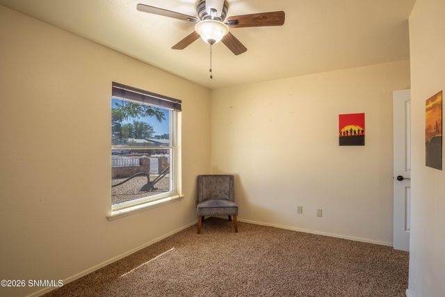 3909 N Lilac Drive, Las Cruces, NM 88005