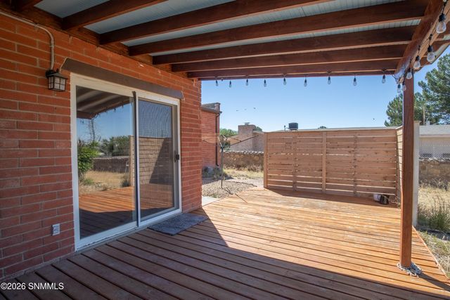 3909 N Lilac Drive, Las Cruces, NM 88005