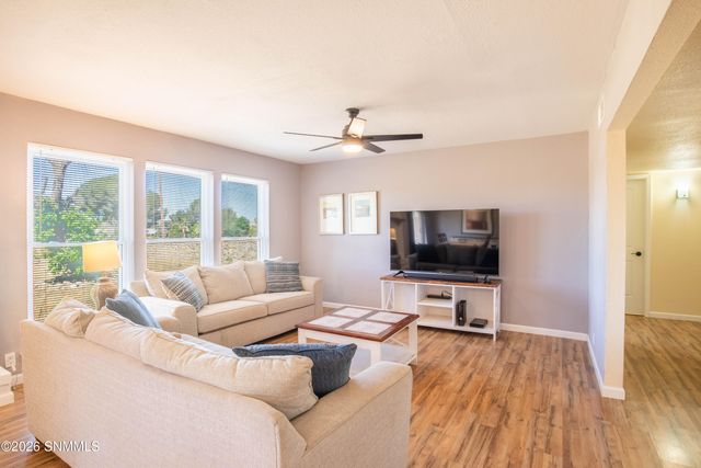 3909 N Lilac Drive, Las Cruces, NM 88005