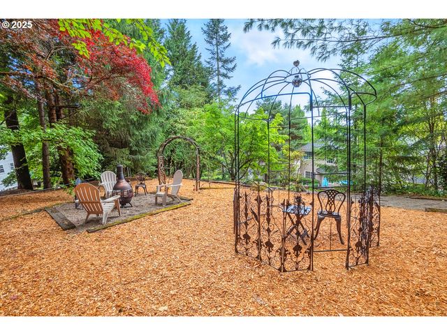 15730 Sw BOBWHITE Cir, Beaverton, OR 97007