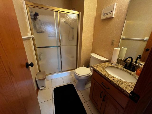 9023 Nantwick Ridge, Brooklyn Park, MN 55443