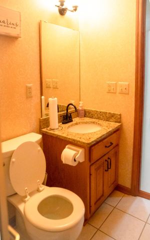 9023 Nantwick Ridge, Brooklyn Park, MN 55443