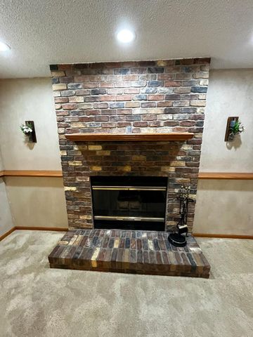 9023 Nantwick Ridge, Brooklyn Park, MN 55443