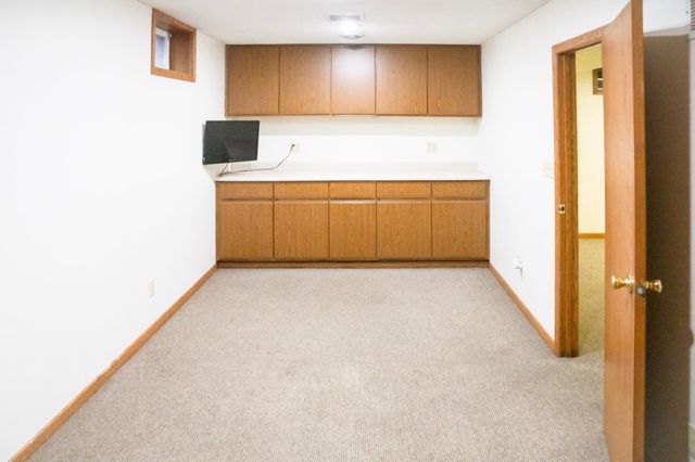 9023 Nantwick Ridge, Brooklyn Park, MN 55443