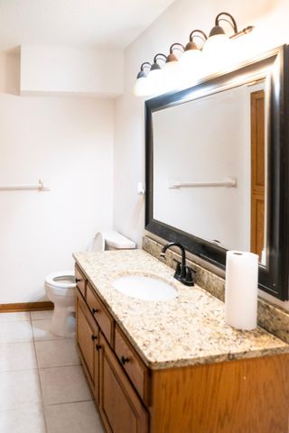 9023 Nantwick Ridge, Brooklyn Park, MN 55443
