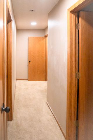 9023 Nantwick Ridge, Brooklyn Park, MN 55443