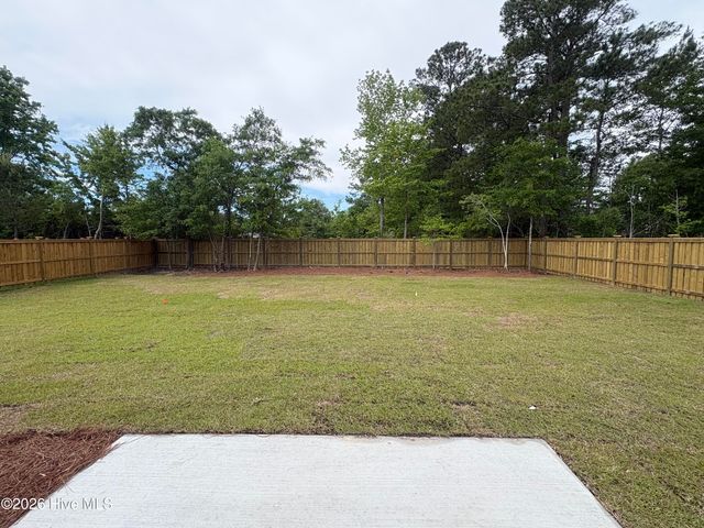 43 N Bandwheel Way, Hampstead, NC 28443