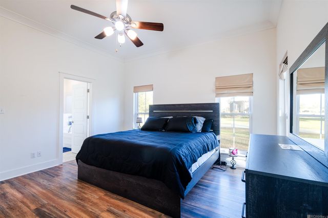 7066 Port Hudson Pride Rd, Zachary, LA 70791