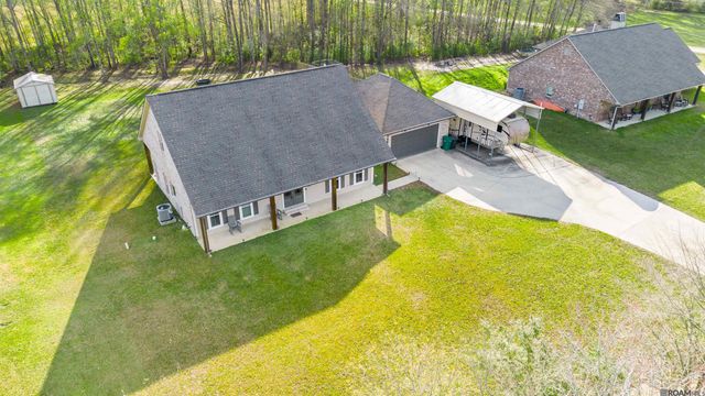 7066 Port Hudson Pride Rd, Zachary, LA 70791