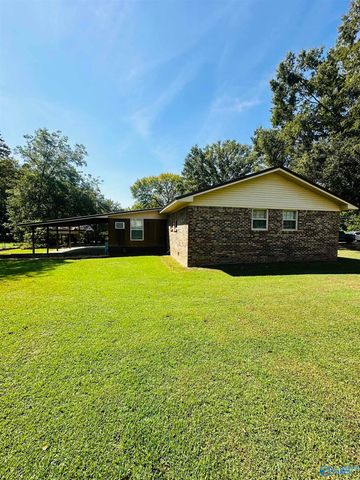 3796 County Road 217, Trinity, AL 35673