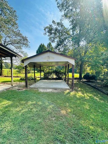 3796 County Road 217, Trinity, AL 35673