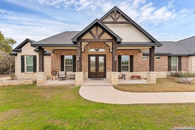 1033 MYSTIC SHORES BLVD, Spring Branch, TX 78070