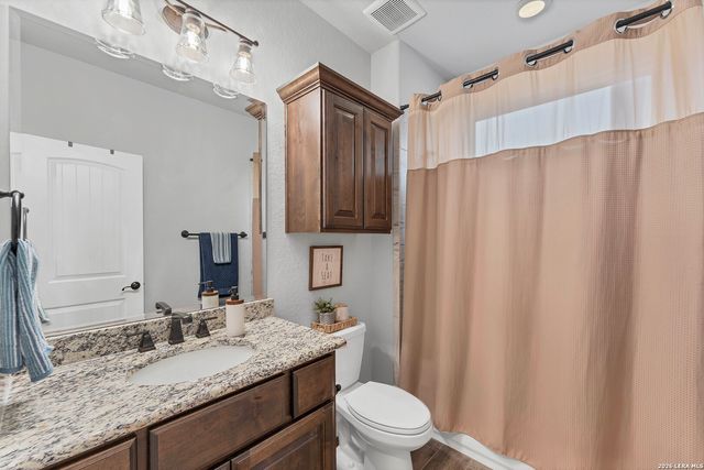 1033 MYSTIC SHORES BLVD, Spring Branch, TX 78070