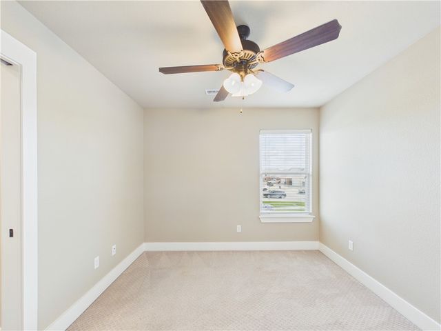 676 N Malbec Road, Fayetteville, AR 72704