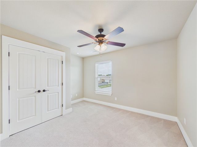 676 N Malbec Road, Fayetteville, AR 72704