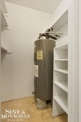 1875 C-12 Michigan Avenue, Marysville, MI 48040