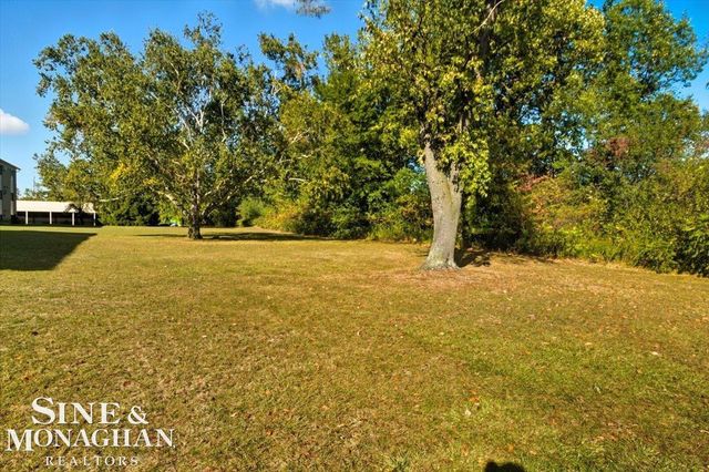 1875 C-12 Michigan Avenue, Marysville, MI 48040