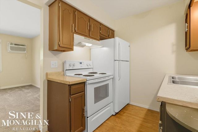 1875 C-12 Michigan Avenue, Marysville, MI 48040