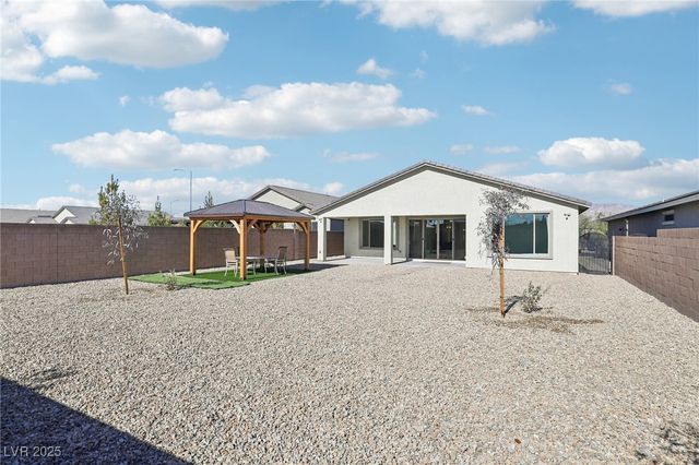 2255 Woodbluff Avenue, North Las Vegas, NV 89086