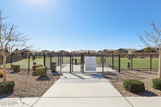 2255 Woodbluff Avenue, North Las Vegas, NV 89086